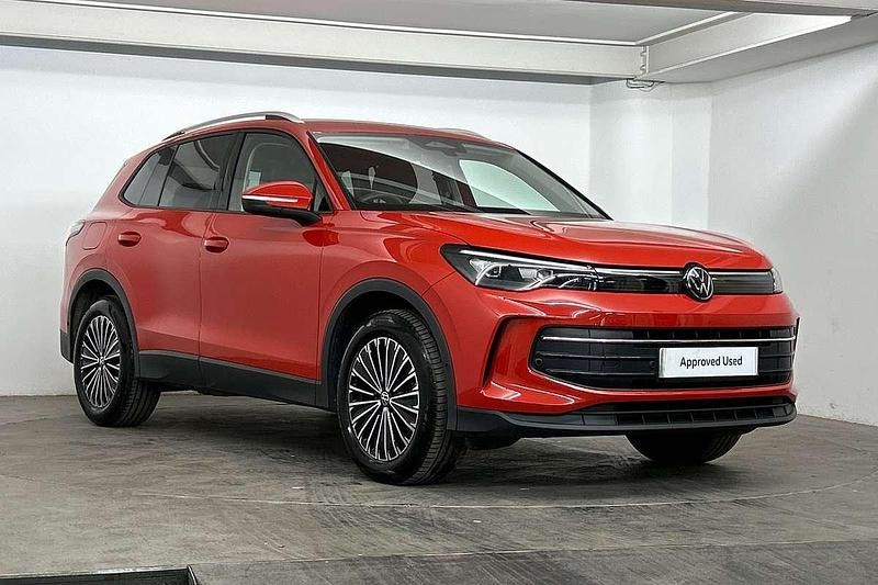 Red Used 2024 VW Tiguan Match SUV | £28,995 (A bit pricey) - Image 1/4