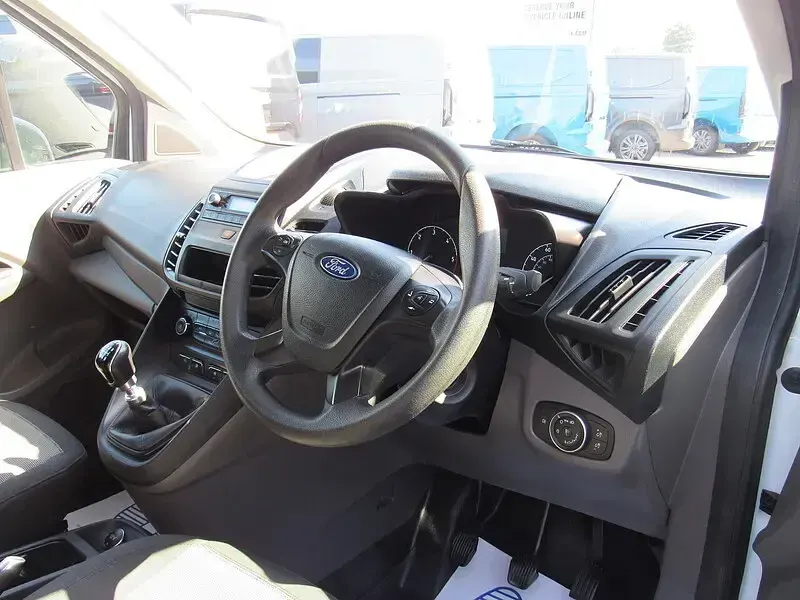 Used Ford Transit Connect 2019 White MPV