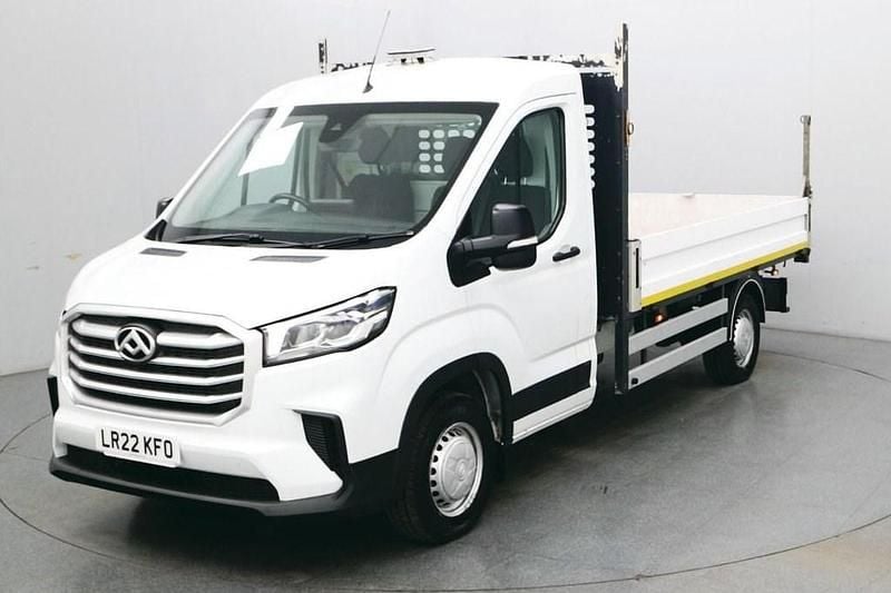 White Used 2022 Maxus V90 Van | £13,990 (Fair price) - Image 1/4