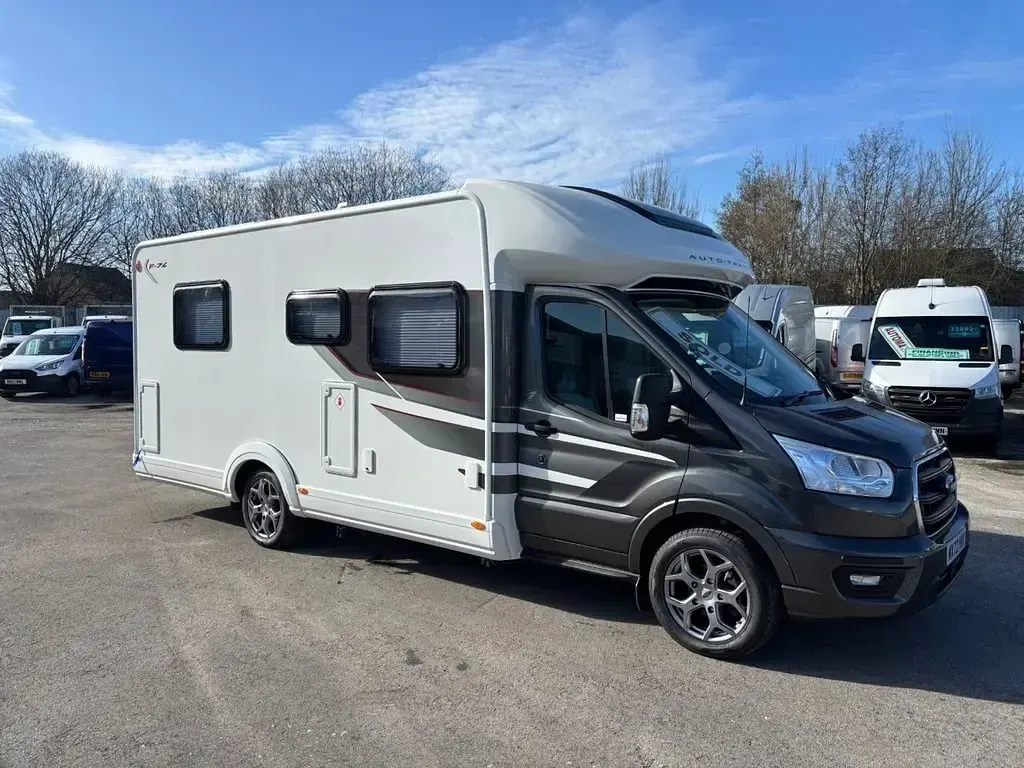 Begagnad Ford Transit 2022 Grå Halvkombi