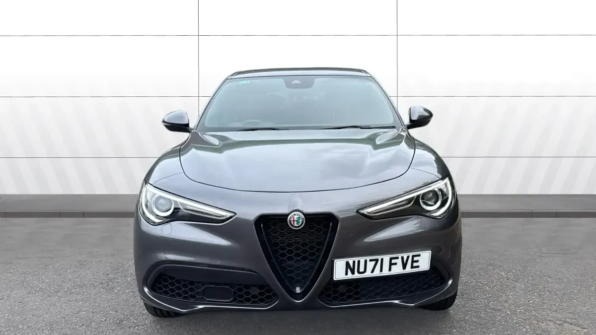 Used Alfa Romeo Stelvio Veloce 280 HP (205 kW) 2021 Grey SUV