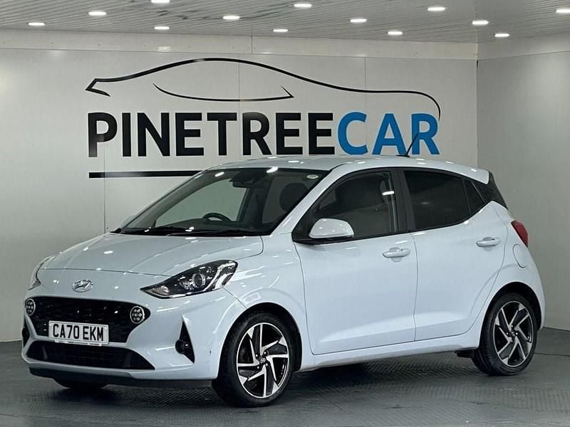 Used Hyundai i10 Premium 67 HP (49 kW) 2020 Blue Hatchback