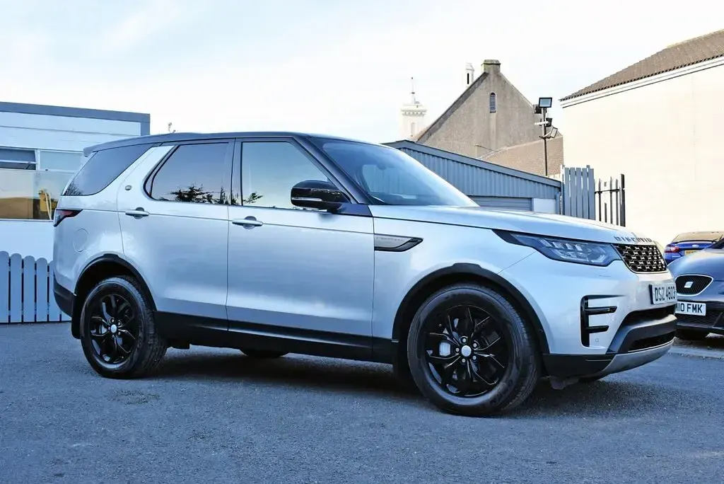 Used Land Rover Discovery S 306 HP (225 kW) 2019 Silver SUV