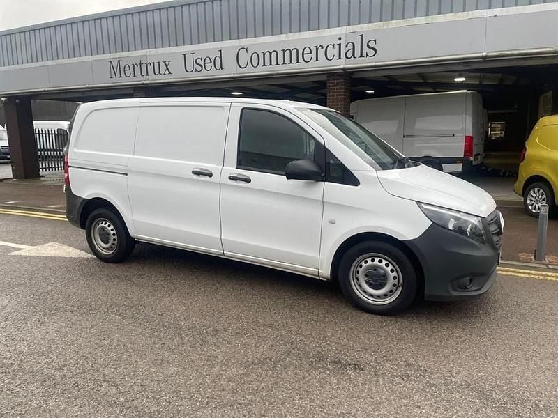 Used Mercedes Vito Progressive 2022 White Van