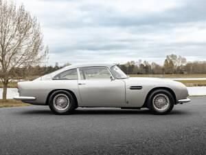 Used Aston Martin DB5 340 HP (250 kW) 1964 Silver Coupe
