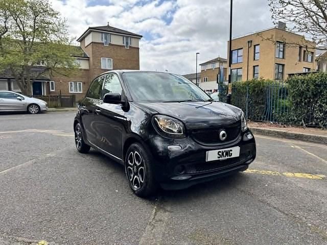Used Smart ForFour Premium 90 HP (66 kW) 2017 Hatchback