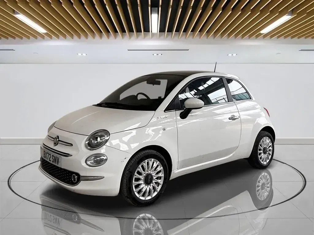 Used Fiat 500 Dolcevita 70 HP (51 kW) 2023 White Hatchback