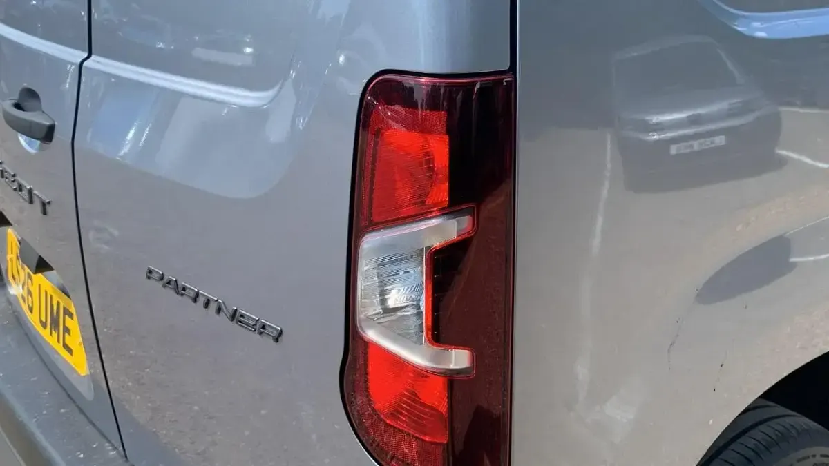 New Peugeot Partner S 129 HP (94 kW) 2026 Grey MPV