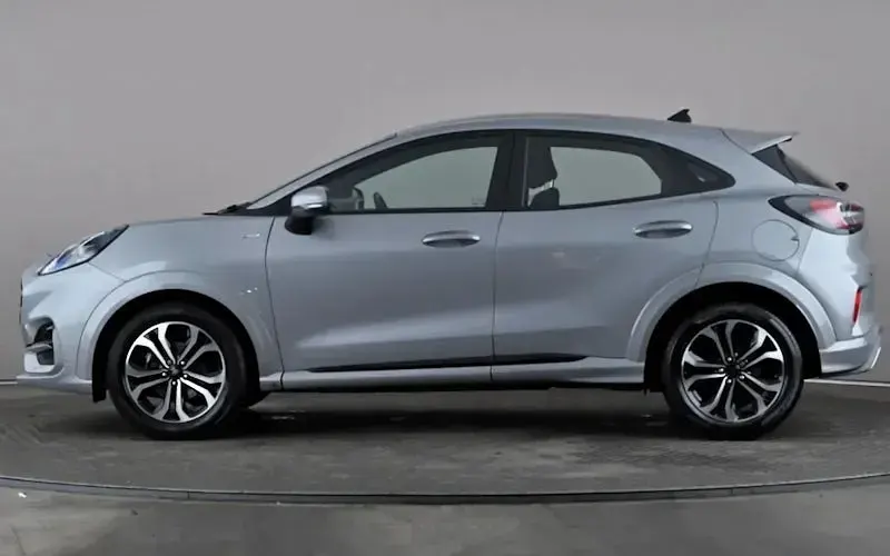 Used Ford Puma ST-Line 125 HP (91 kW) 2023 Silver SUV