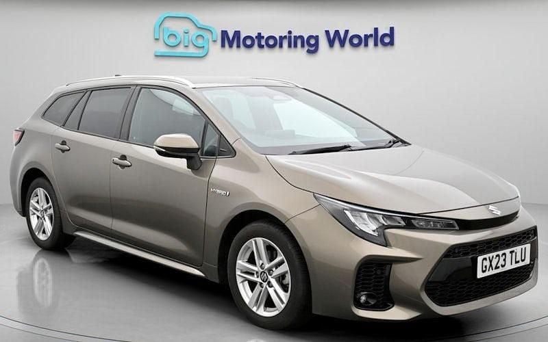 Used Suzuki Swace 140 HP (102 kW) 2023 Estate