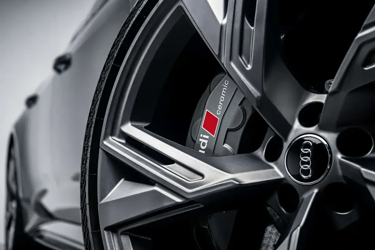 Used Audi RS6 Premium 600 HP (441 kW) 2020 Grey Estate