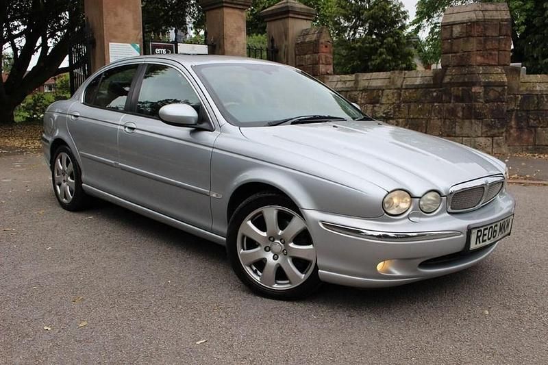 Silver Used 2006 Jaguar X-type SE Sedan | £2,495 (Fair price) - Image 1/1
