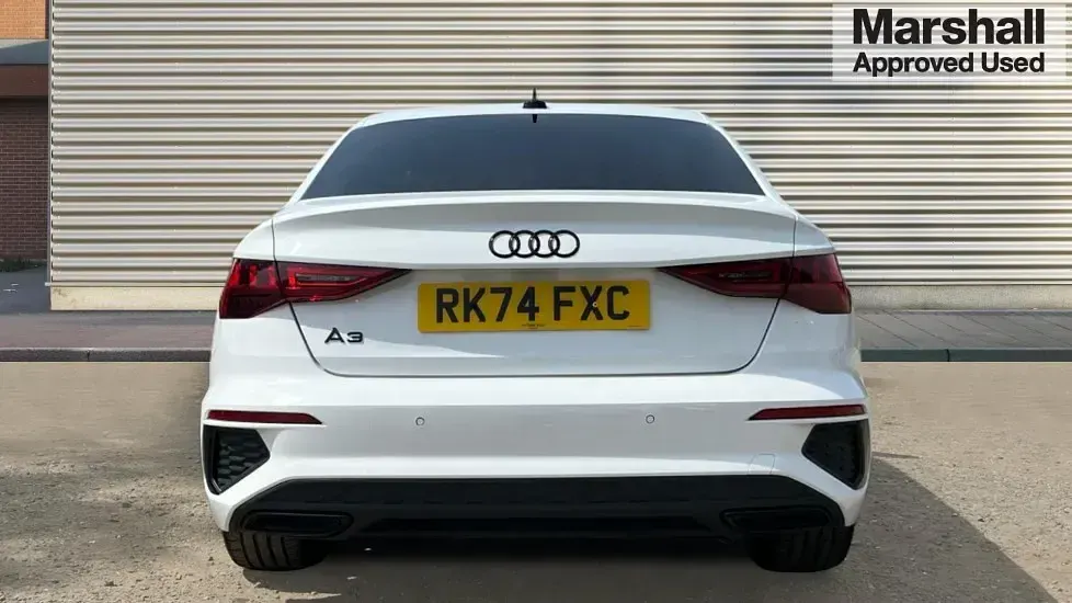 Used Audi A3 Black Edition 150 HP (110 kW) 2024 White