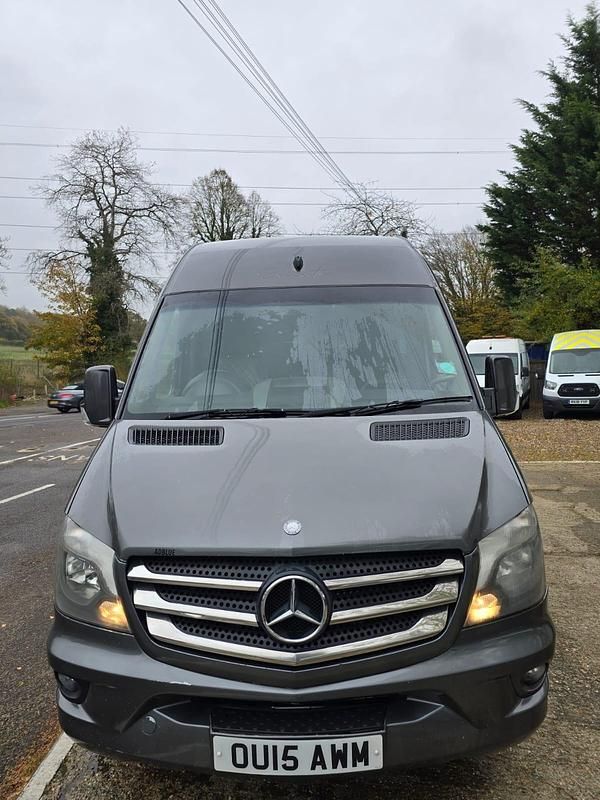 Begagnad Mercedes Sprinter 2015 Silver Van