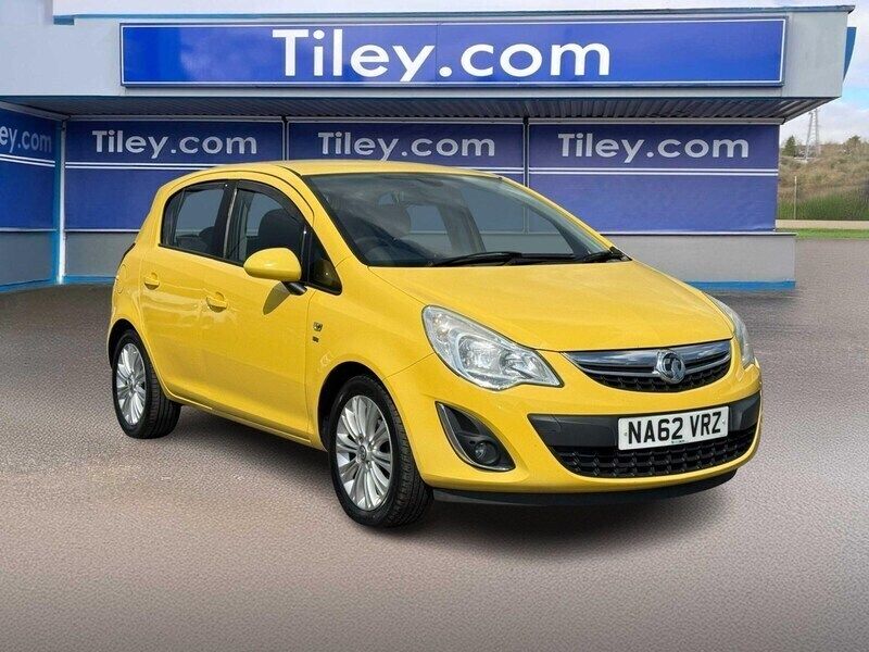 Yellow Used 2012 Vauxhall Corsa Hatchback | £2,990 (Fair price) - Image 1/2