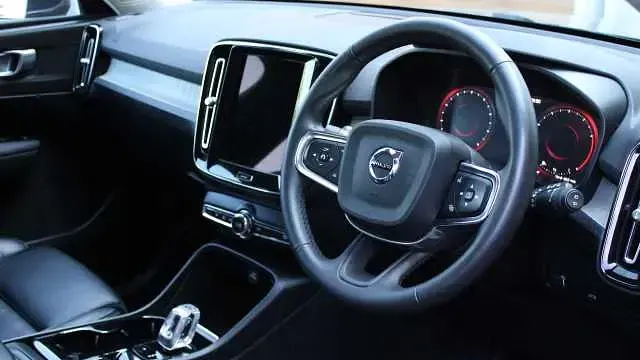 Used Volvo XC40 Inscription 163 HP (119 kW) 2022 SUV