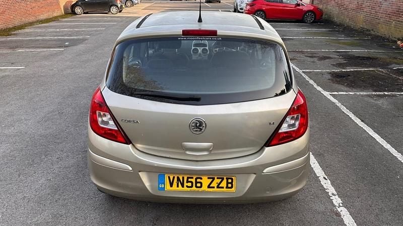 Used Vauxhall Corsa Club 2007 Gold Hatchback