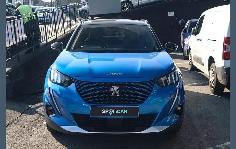 Used Peugeot e-2008 GTi 100 kW (136 HP) 2022 Blue SUV