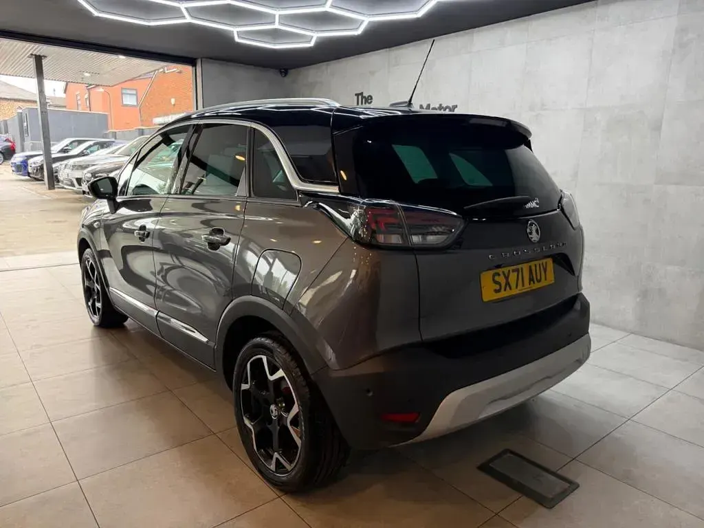 Used Vauxhall Crossland Ultimate 120 HP (88 kW) 2022 Grey SUV