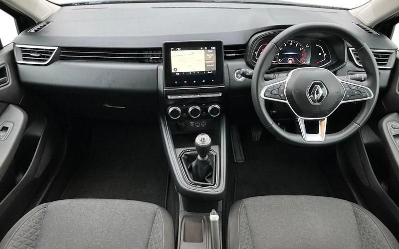 Used Renault Clio V Evolution 90 HP (66 kW) 2022 Grey Hatchback