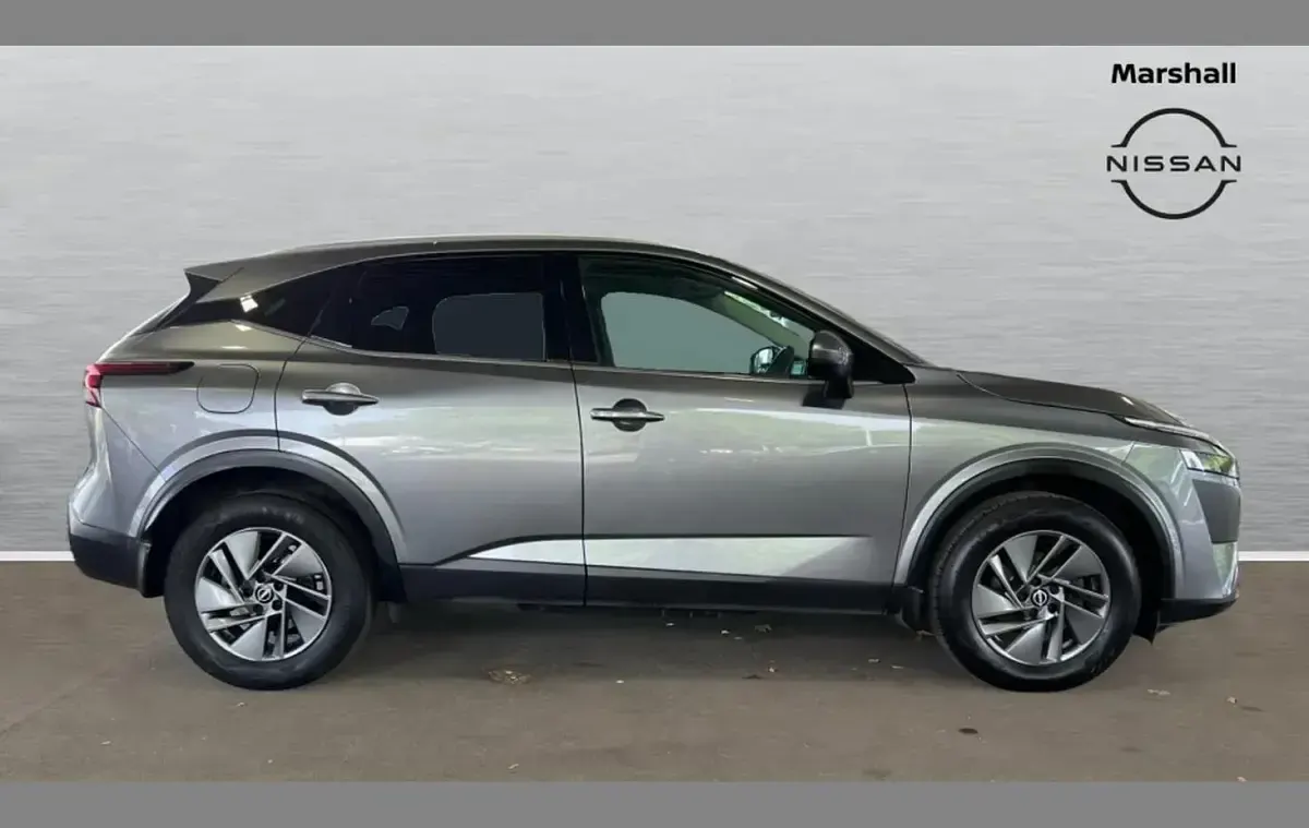 Used Nissan Qashqai Acenta Premium 138 HP (101 kW) 2022 Grey SUV