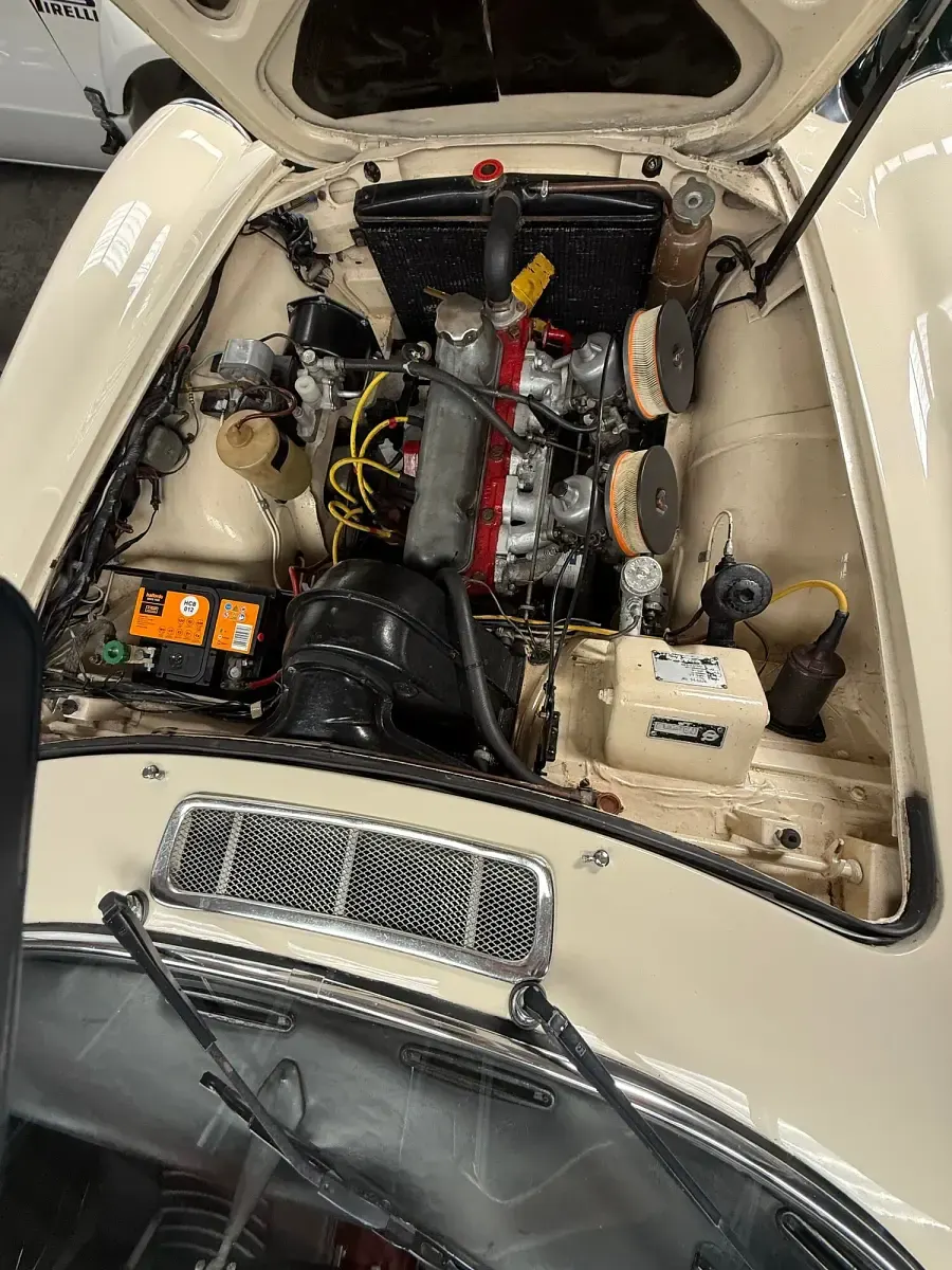 Used Volvo P1800 1966 White Coupe
