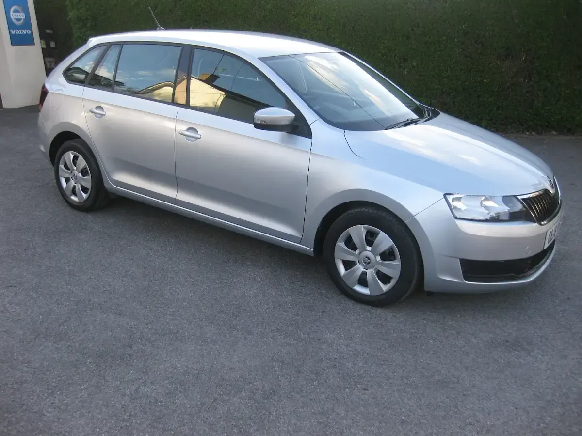 Used Skoda Rapid 95 HP (69 kW) 2018 Silver Hatchback