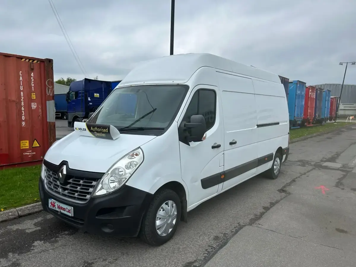 Używany Renault Master Business 130 KM (95 kW) 2019 Biały Van