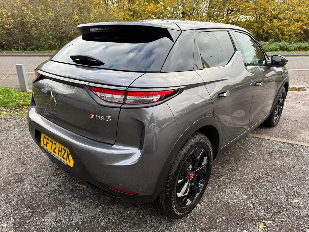 Begagnad DS Automobiles DS3 Crossback Performance 50 kW (68 HK) 2022 Grå SUV