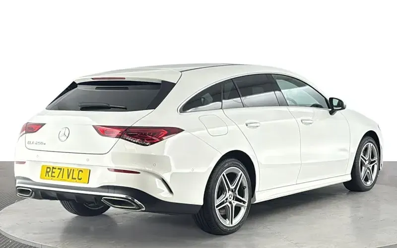 Used Mercedes E250 AMG line 218 HP (160 kW) 2022 Estate