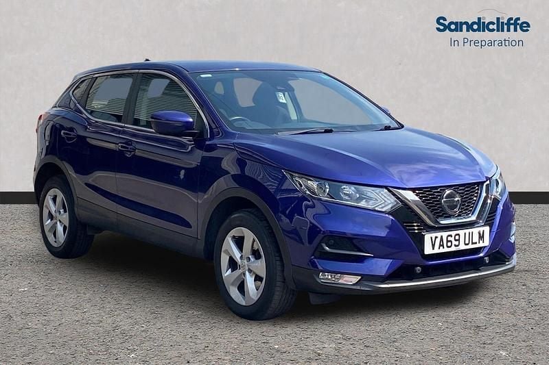Begagnad Nissan Qashqai Acenta Premium 140 HK (102 kW) 2020 SUV