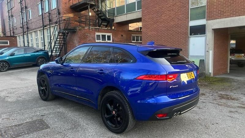 Used Jaguar F-Pace R-Sport 178 HP (130 kW) 2018 Blue SUV