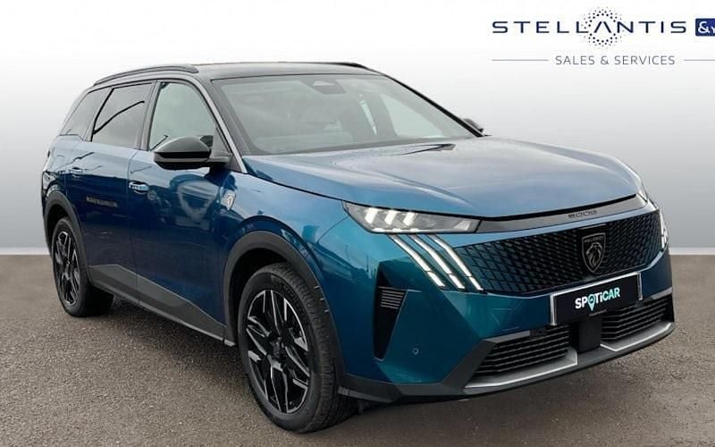Used 2025 Peugeot 5008 GTi Estate | £29,568 - Image 1/4