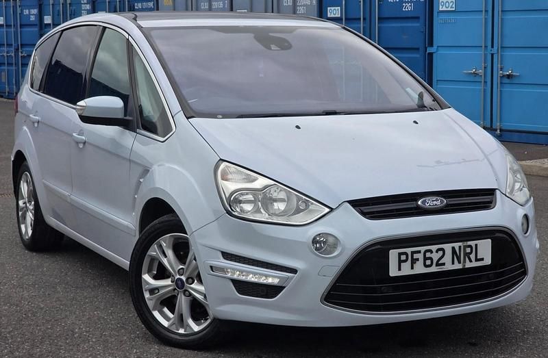 White Used 2012 Ford S-MAX Titanium MPV | £3,495 (Good price) - Image 1/4