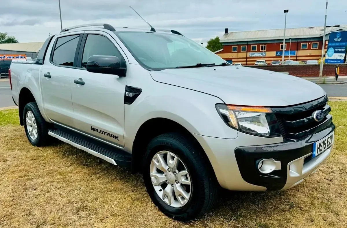 Used Ford Ranger Wildtrack 200 HP (147 kW) 2015 Silver Pickup