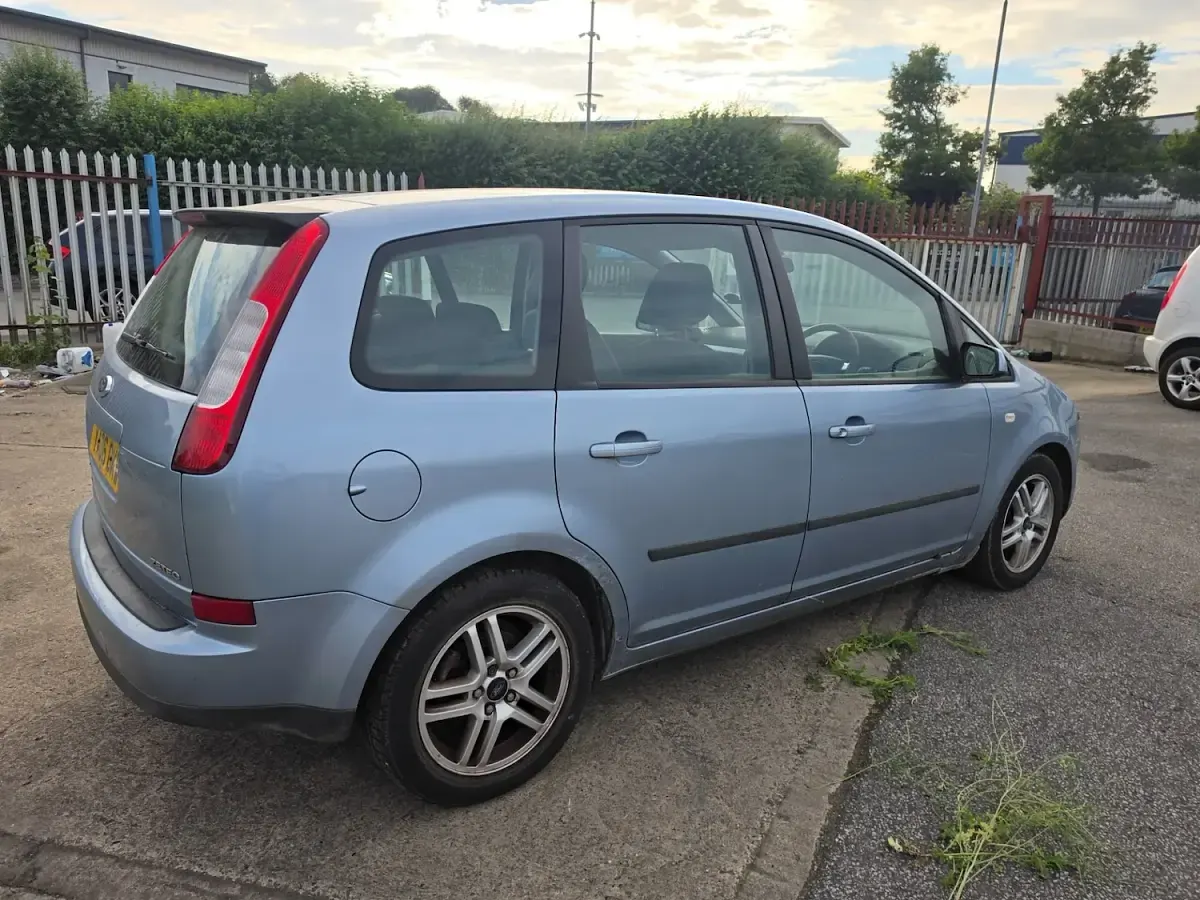 Used Ford C-MAX Zetec 2006 Blue MPV