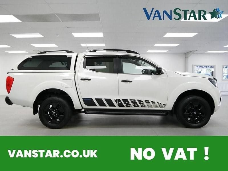 Begagnad Nissan Navara 190 HK (139 kW) 2021 Vit Pickup
