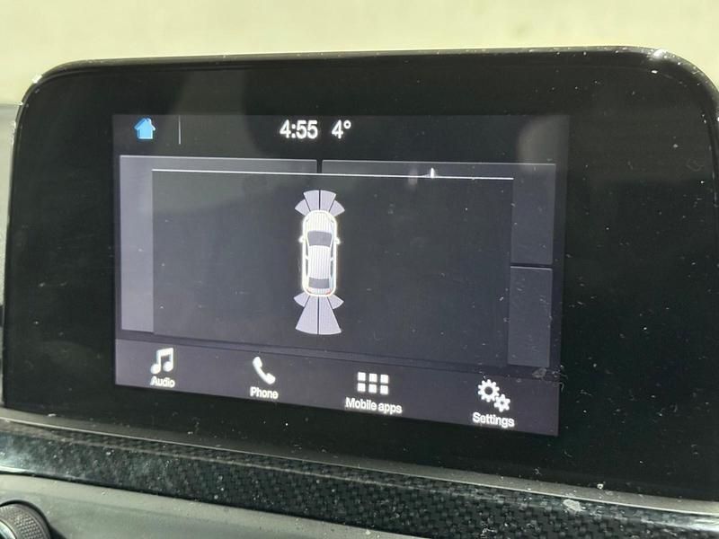 Used Ford Focus ST-Line 125 HP (91 kW) 2019 White Hatchback