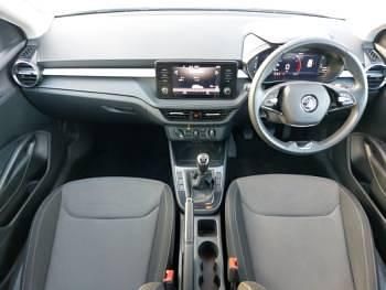 Used Skoda Fabia Colour Edition 95 HP (69 kW) 2022 White Hatchback