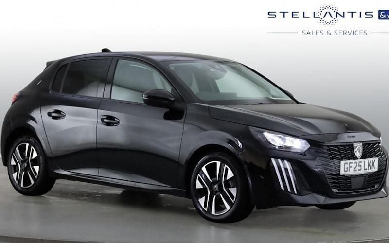Used Peugeot 208 Allure 101 HP (74 kW) 2025 Hatchback