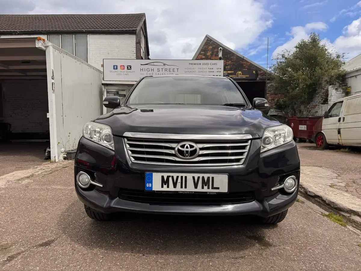 Used Toyota RAV4 150 HP (110 kW) 2011 Grey SUV