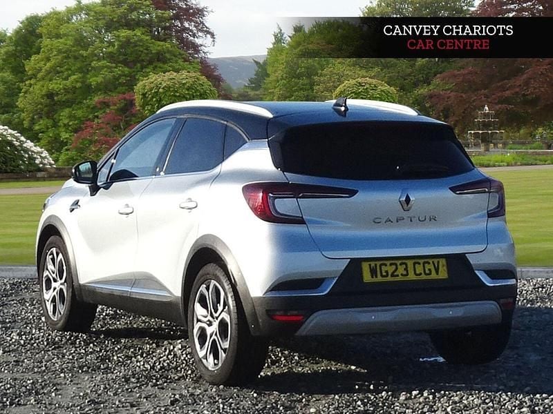 Used Renault Captur Techno 91 HP (66 kW) 2023 Grey/black SUV