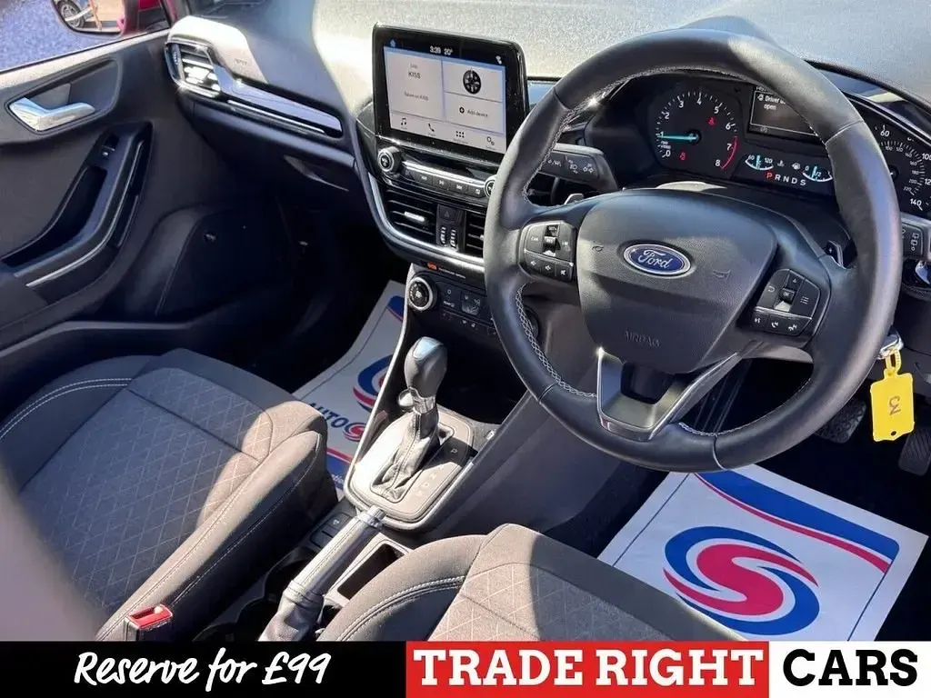 Second-hand Ford Fiesta Active 100 CP (73 kW) 2019 Roșu Hatchback