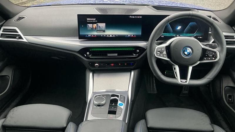 New BMW i4 M Sport 210 kW (286 HP) 2025 Portimao blue Sedan