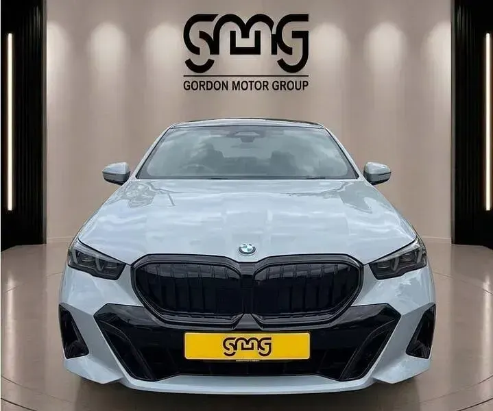 Used BMW 520 M Sport 205 HP (150 kW) 2025 Grey Sedan