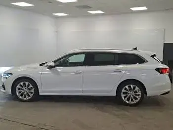 Used Skoda Superb SE L 150 HP (110 kW) 2024 White Estate