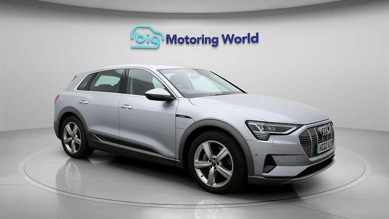 Used 2022 Audi e-tron SUV | £17,700 (Good price) - Image 1/4