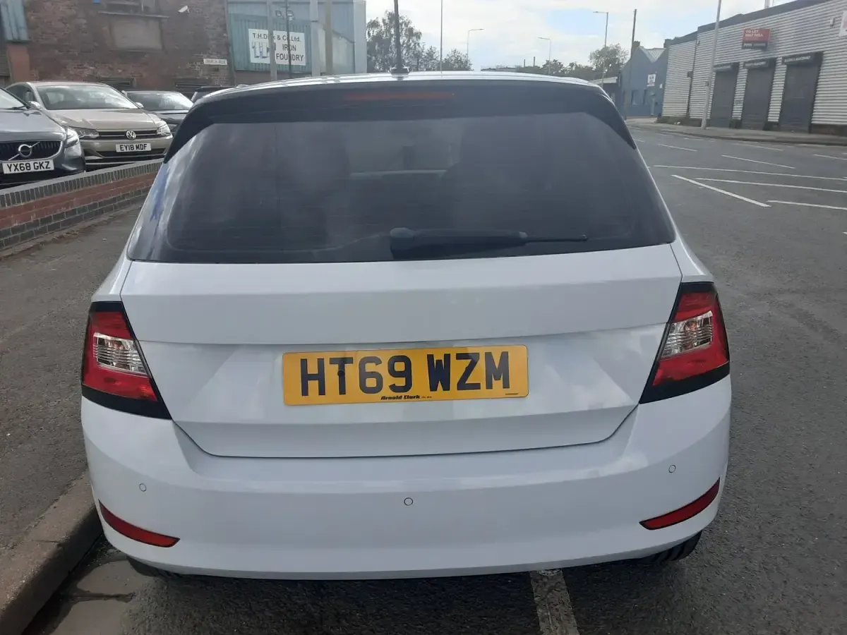 Used Skoda Fabia SE 2020 White Hatchback