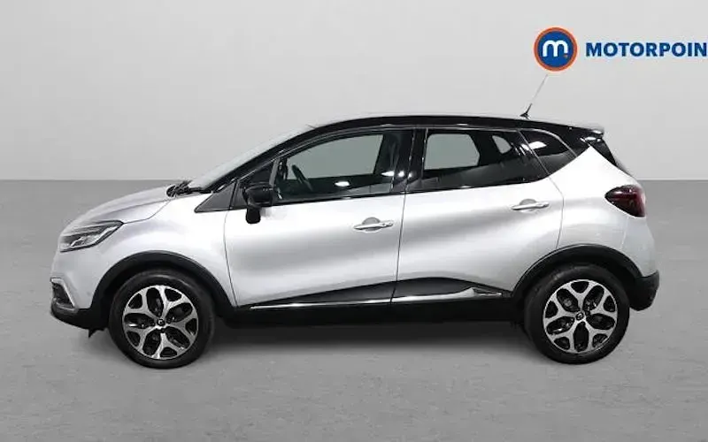 Used Renault Captur GT-Line 90 HP (66 kW) 2019 Silver/black SUV