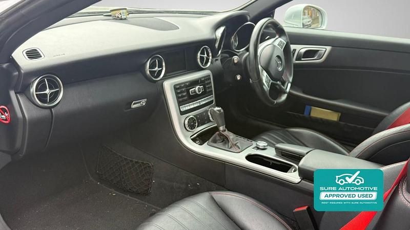 Used Mercedes SLK200 AMG 181 HP (133 kW) 2013 Silver Cabriolet